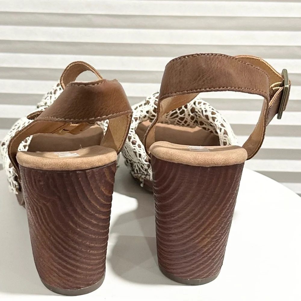 🌸KORKS🌸 Natalia Crochet Know Sandal Size: 10M